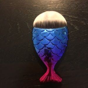 Mermaid Brush